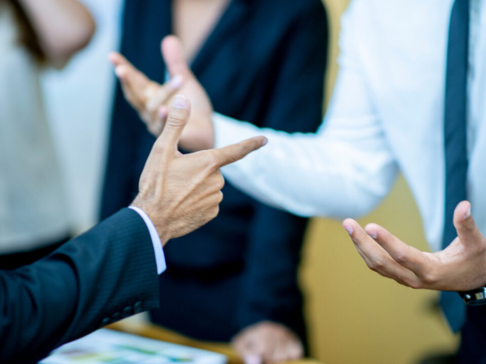 how to settle co executor disagreement